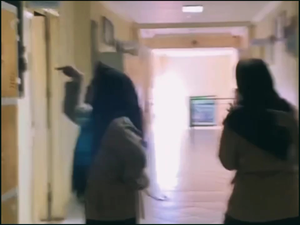 aniden bana çarpıyor
