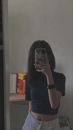 Mẫu đăng story+màu