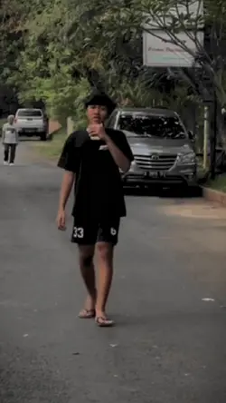 Cinematik bek le toh