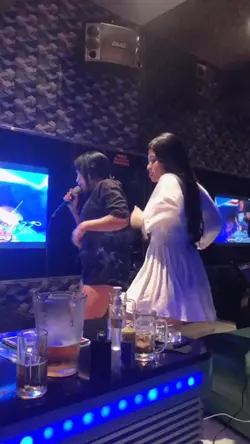 prank teman karaoke