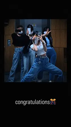 8รูป | เปลี่ยนข้อความได้