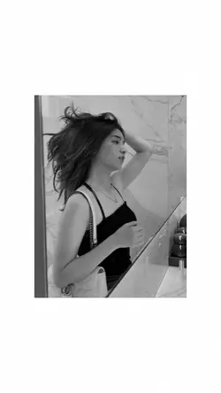 frame black white
