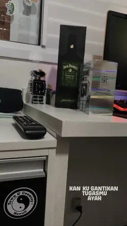 lirik lagu aesthetic