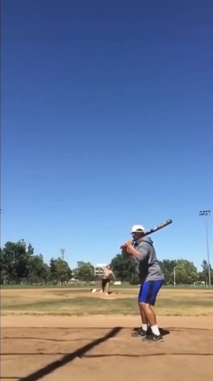 Bola Kaget Gaya TikTok