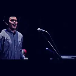 puisi terbaik