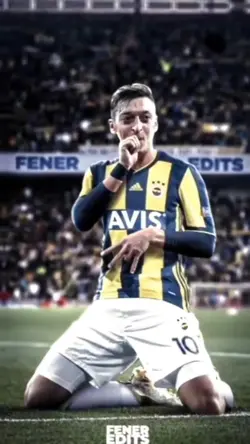 Mesut Ozil thiên tài