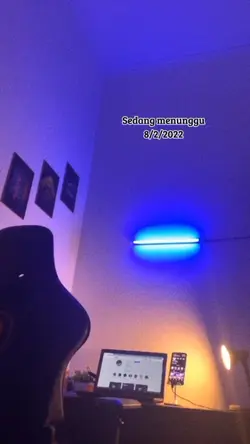 Sedang Menunggu