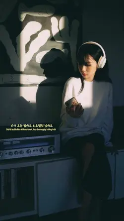 Lyrics + 1 ảnh🍂