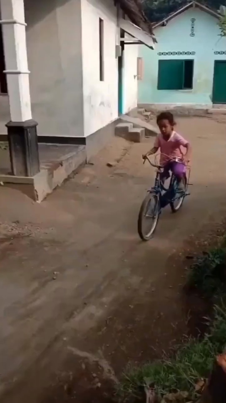 ฟีดดดด😿