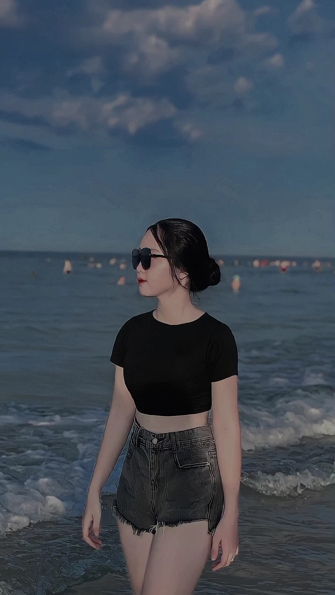 mẫu 2 ảnh vòng lặp