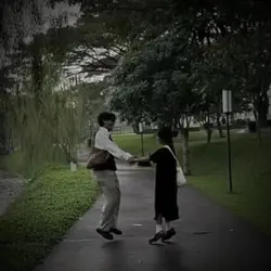 1 VIDEO 8 FOTO