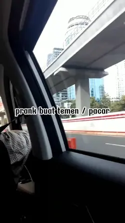 Prank Jalan Jalan