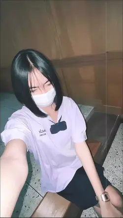 1 pic