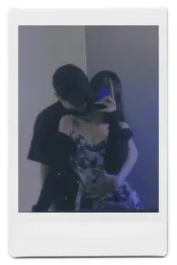 POLAROID FRAME