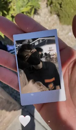 โพลารอยด์<3