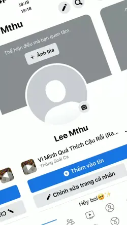 Luôn gọi em là...? 