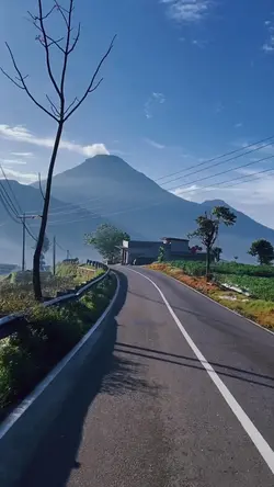 asik motoran dijalan