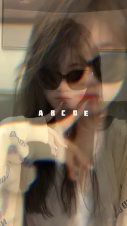 Phi hành gia ABCDE