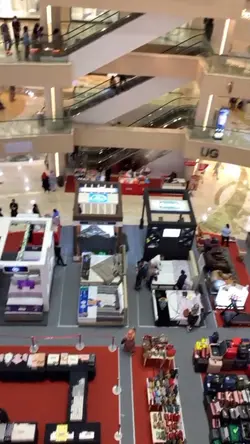 Prank di Mall
