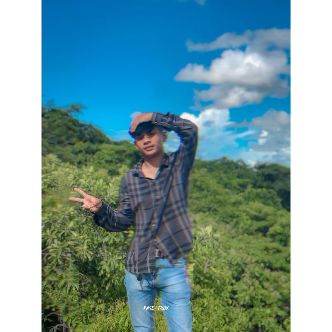 ផុសផេកអេតមក