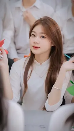 Mẫu 2 ảnh