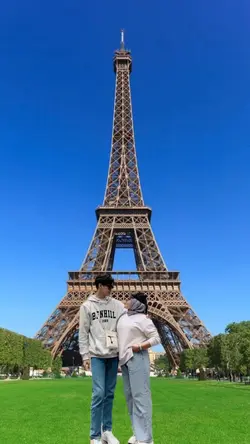 Menara Eiffel 
