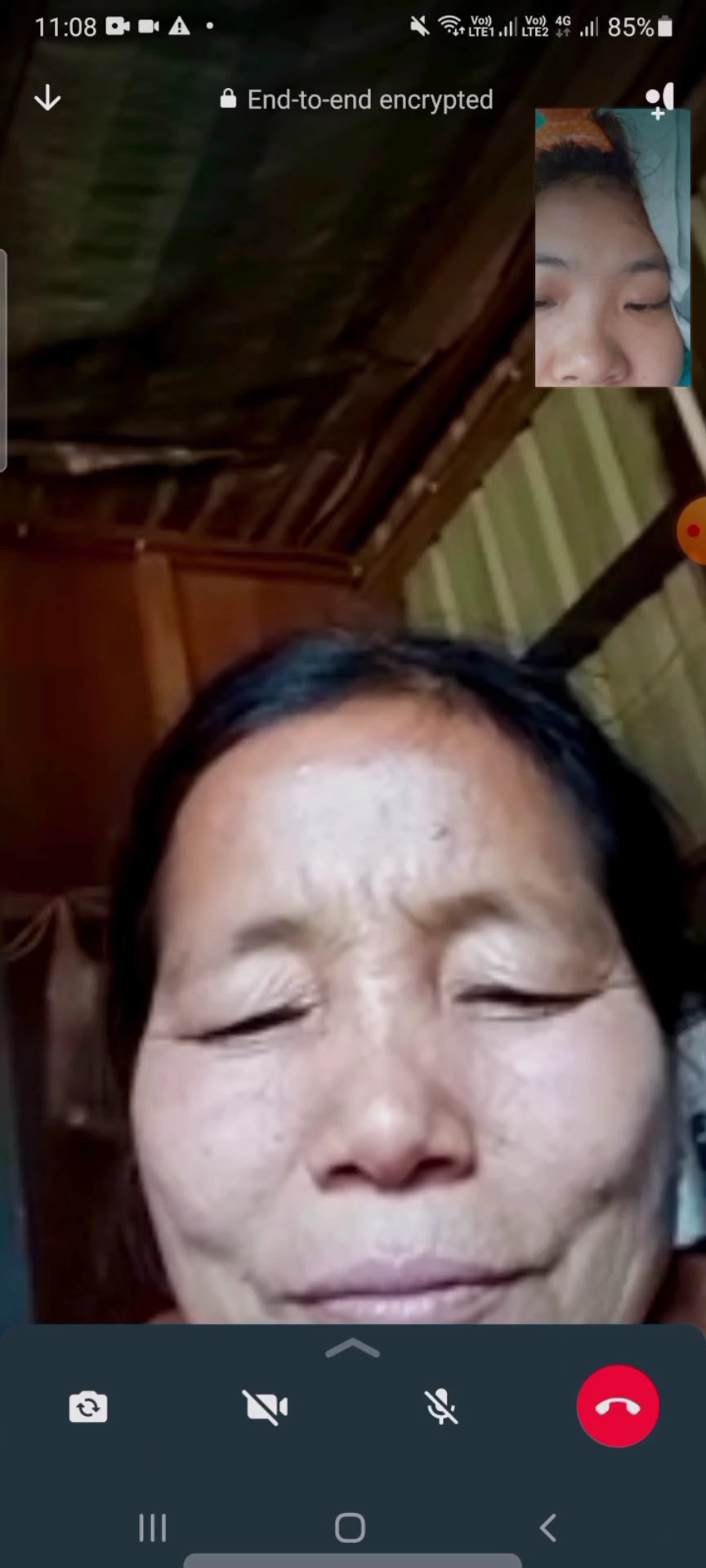 သမီးအမေ