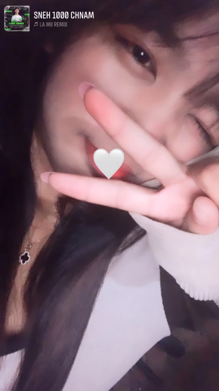 爱 1000 年 🤍✨