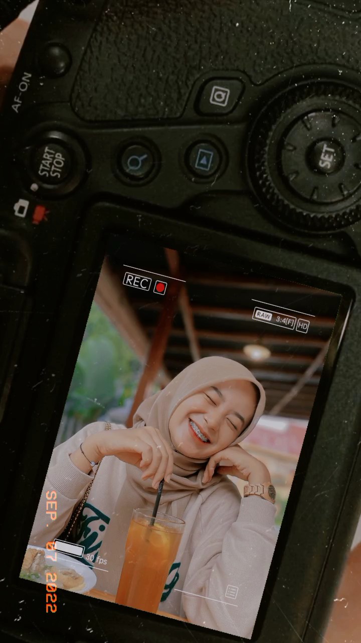 Frame Camera 