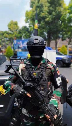 Jadi tentara 