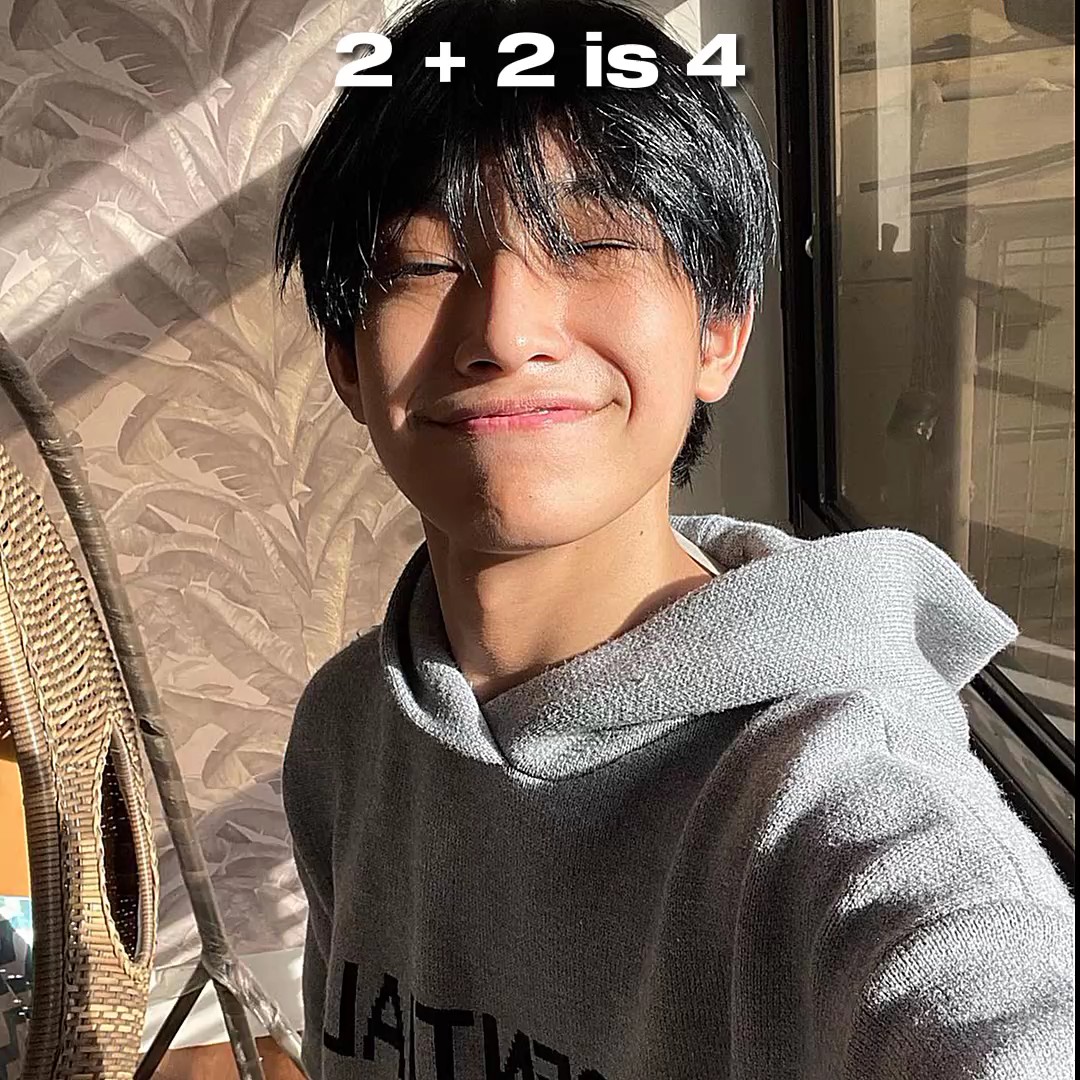 2+2는 4입니다 오 기다려 