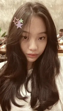 jepitan rambutnya 