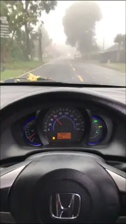 Prank di Mobil