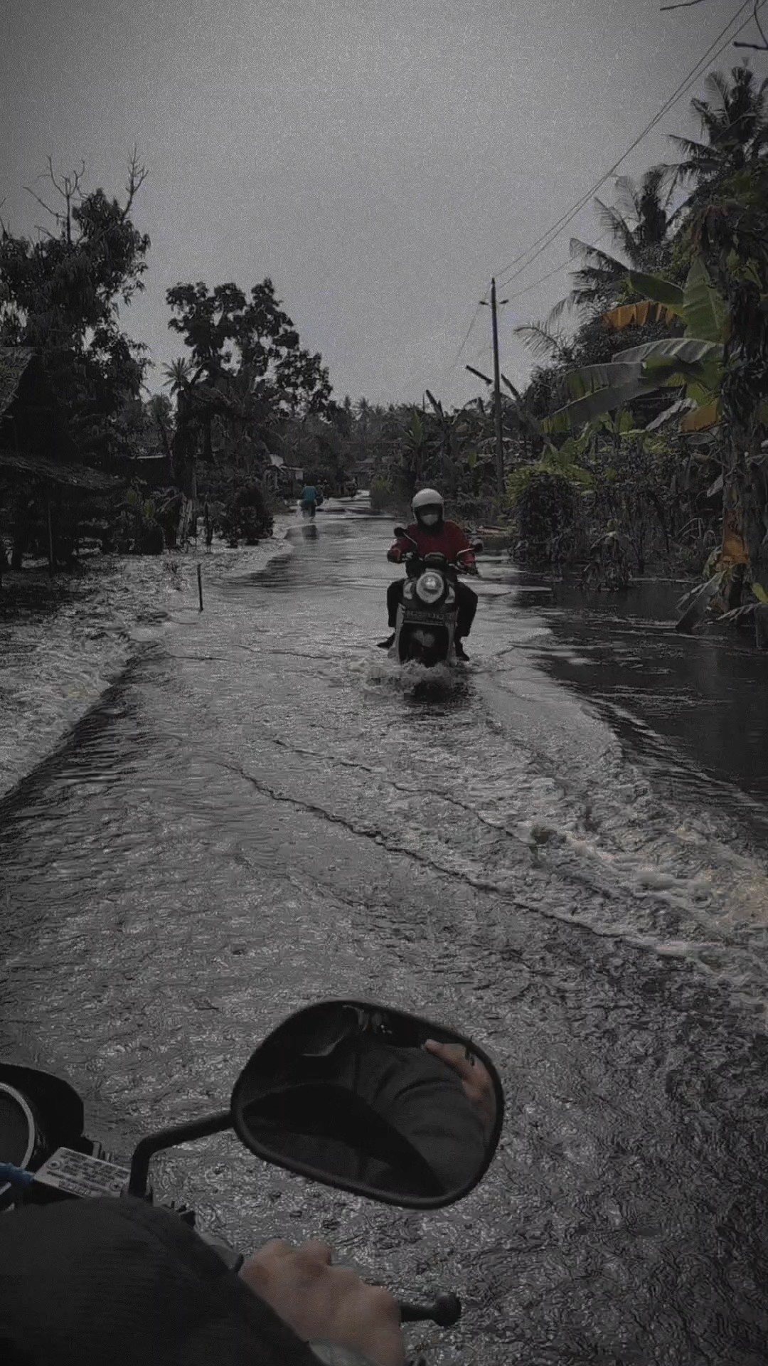 Berdoa untuk paluh manan