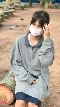 แบบมีเสียงสาวพร