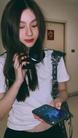 โทนฟิล์ม