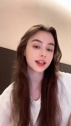 1 VIDEO+9 FOTO