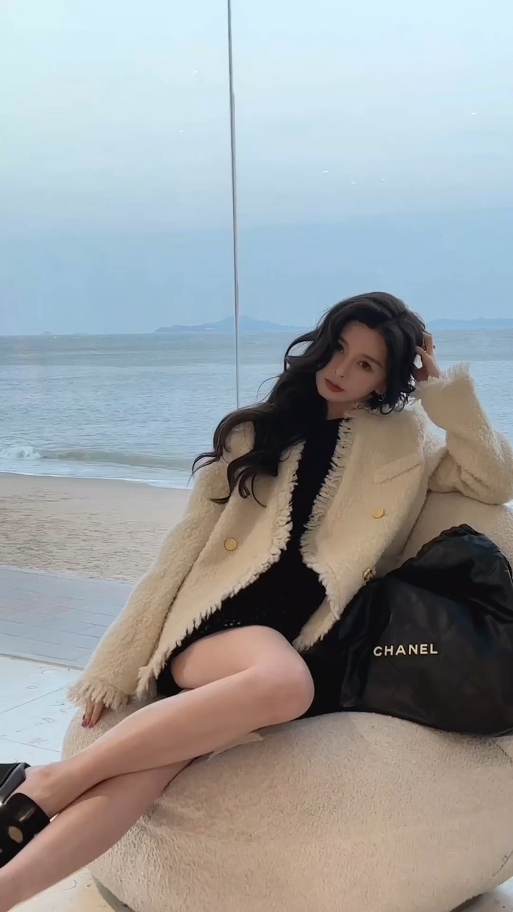 Mẫu 1 vid 5ảnh