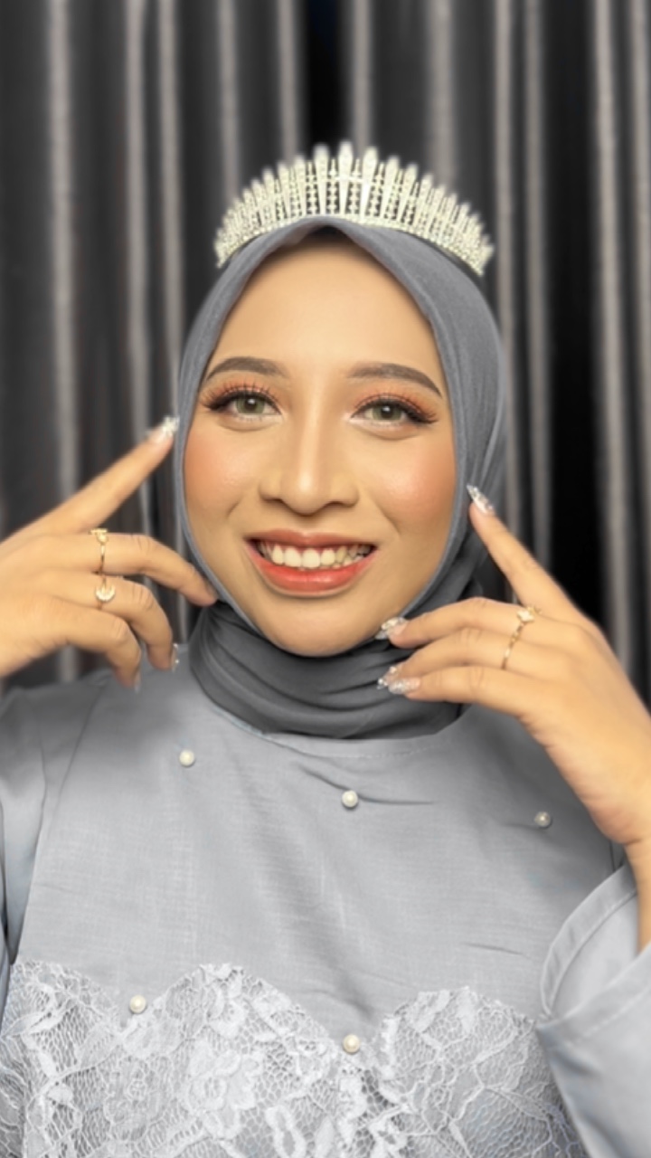 Maquillaje Transisi