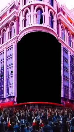 Trước Quảng Trường 