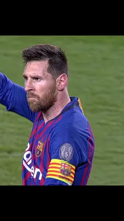 ronaldo mogs messi