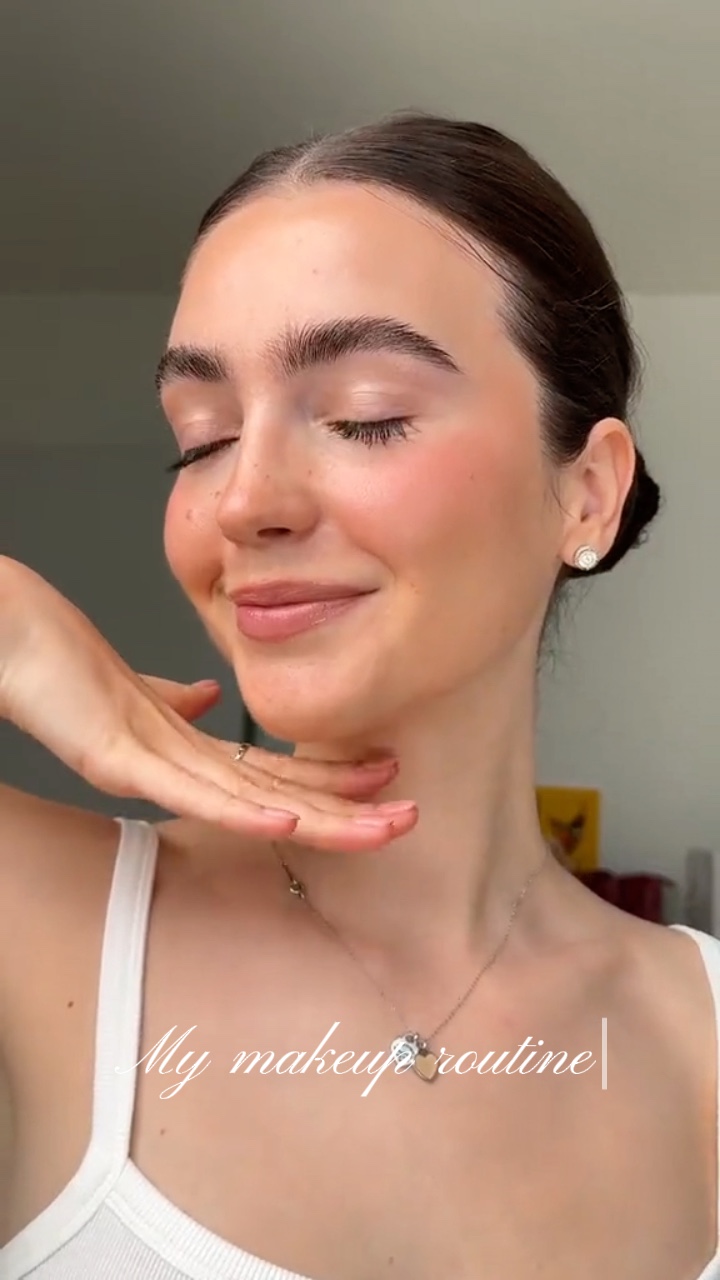 RUTINA DE MAQUILLAJE 