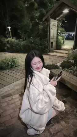 1 Ảnh + Màu