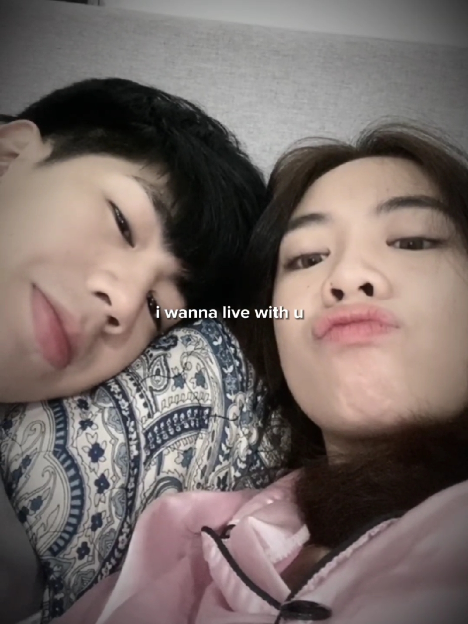 I WANNA LIVE WITH U