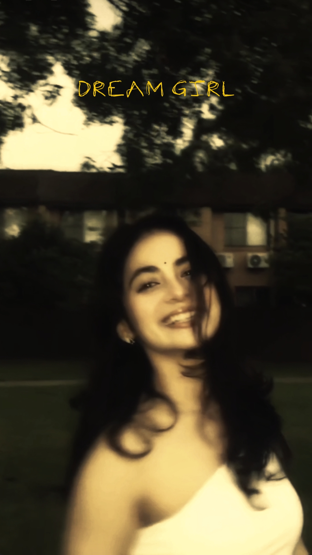 DREAM GIRL