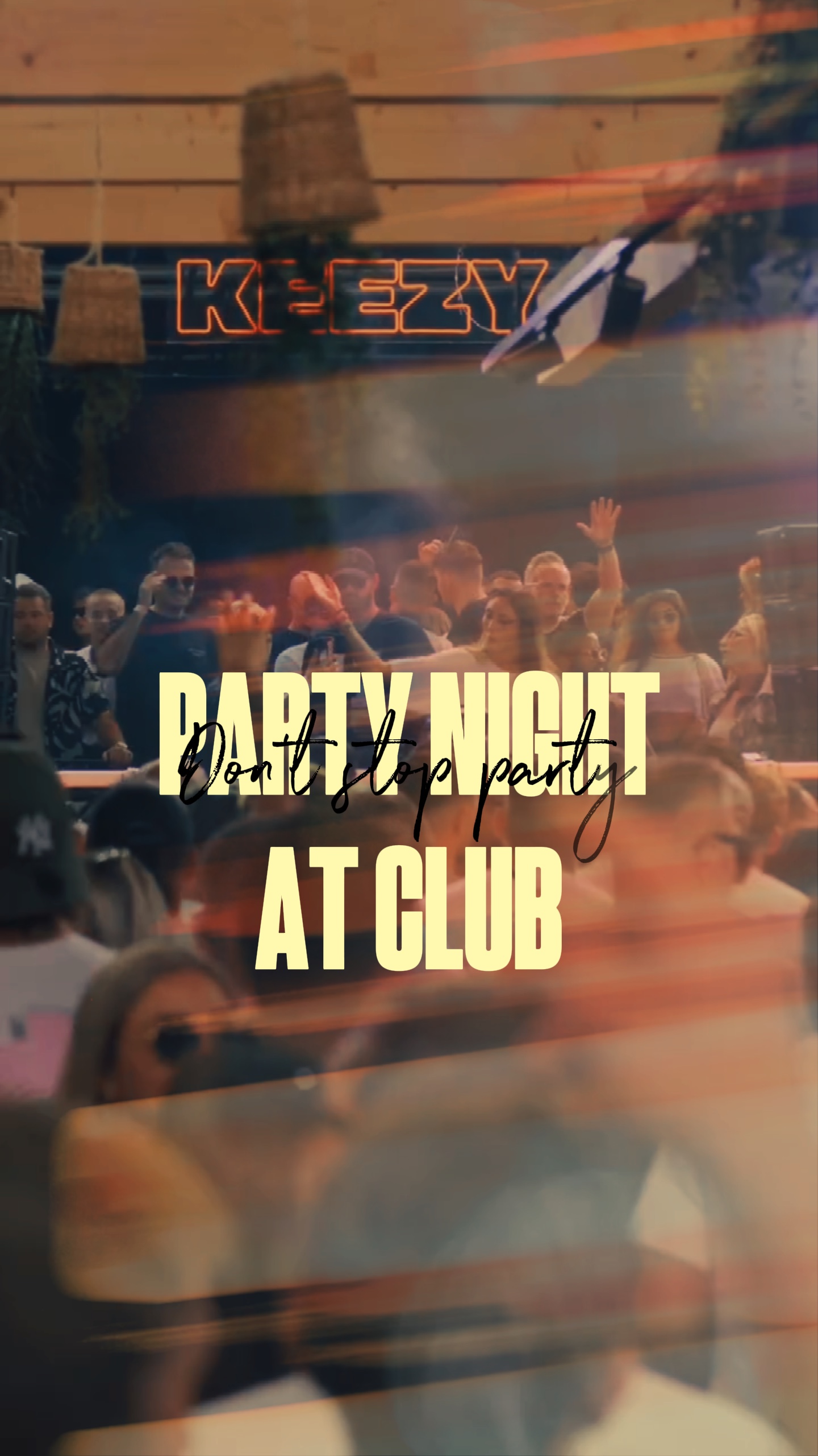 Noche de fiesta en el club