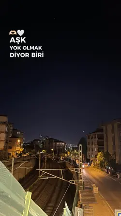 Aşk yok olmak diyor.