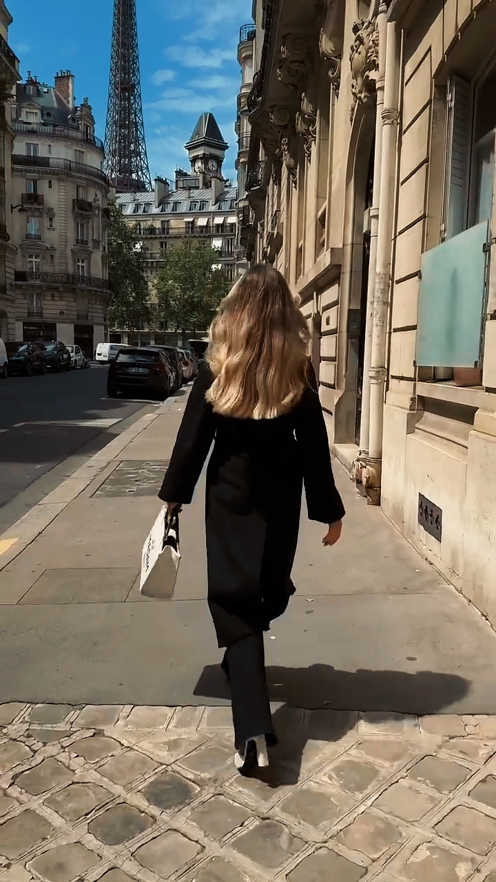 Walking Aesthetic