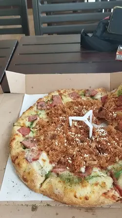review pizza