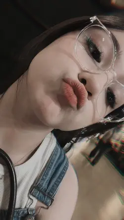 blur and cool